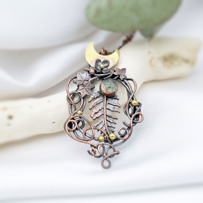 Miedziany Wisiorek z Paprotką