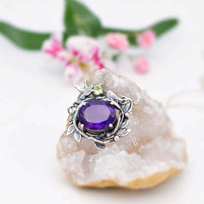 Wisiorek z Ametystem i Oliwinem