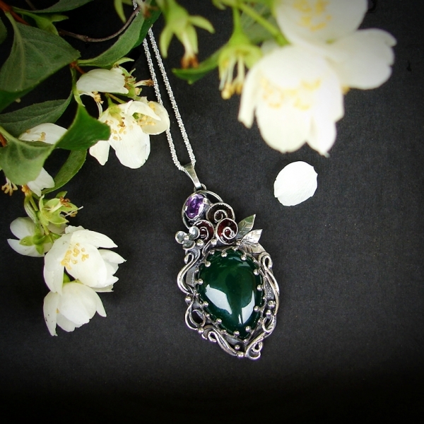 Zielony Kamień Wisiorek